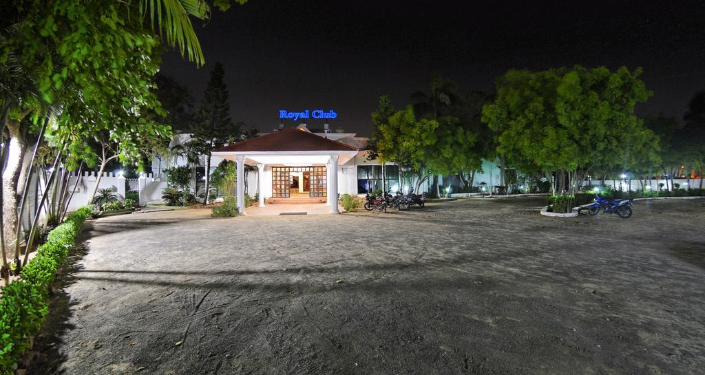 Royal Club Hotel เชนไน ภายนอก รูปภาพ