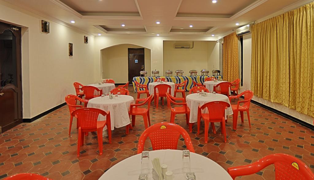 Royal Club Hotel เชนไน ภายนอก รูปภาพ