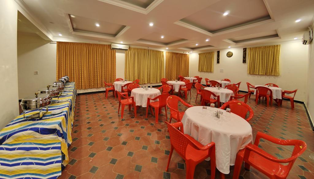Royal Club Hotel เชนไน ภายนอก รูปภาพ